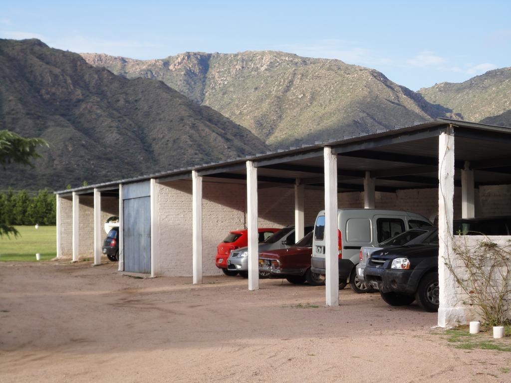 卢汉酒店 Lujan  外观 照片